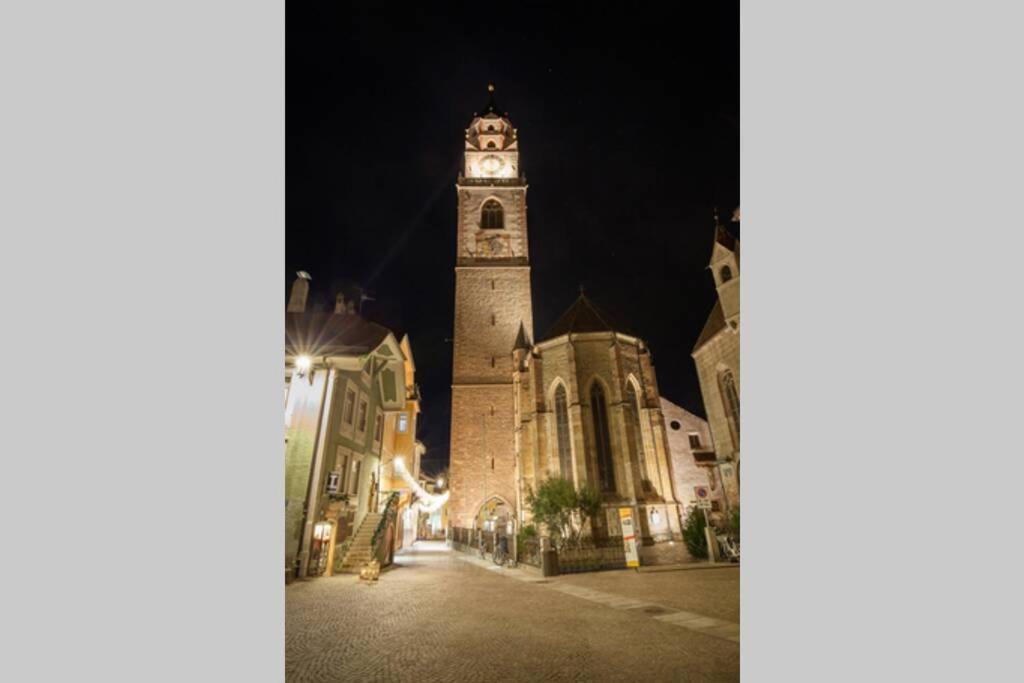 Casa Al Duomo-Nel Cuore Storico Di Merano Exteriör bild