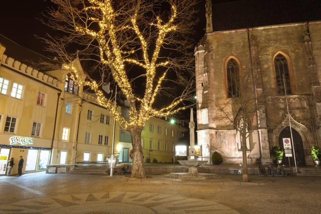 Casa Al Duomo-Nel Cuore Storico Di Merano Exteriör bild